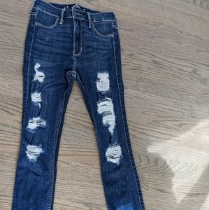 1R Hollister Jeans